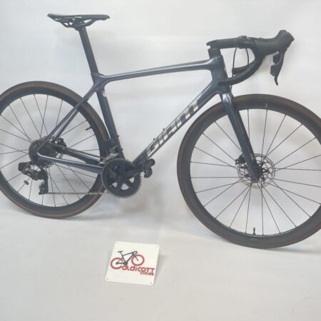 Giant Tcr Advanced Pro 0, AXS Dragonfly Purple.