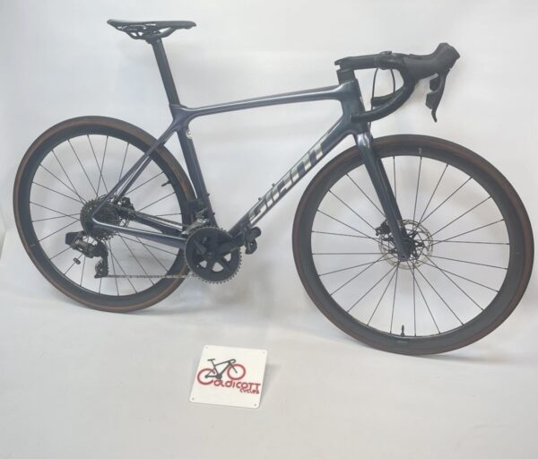 Giant Tcr Advanced Pro 0, AXS Dragonfly Purple.