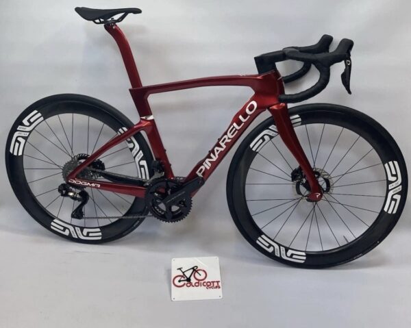 Pinarello Dogma F Dura Ace D12, Enve 4.5 Starry Red, Ex Display